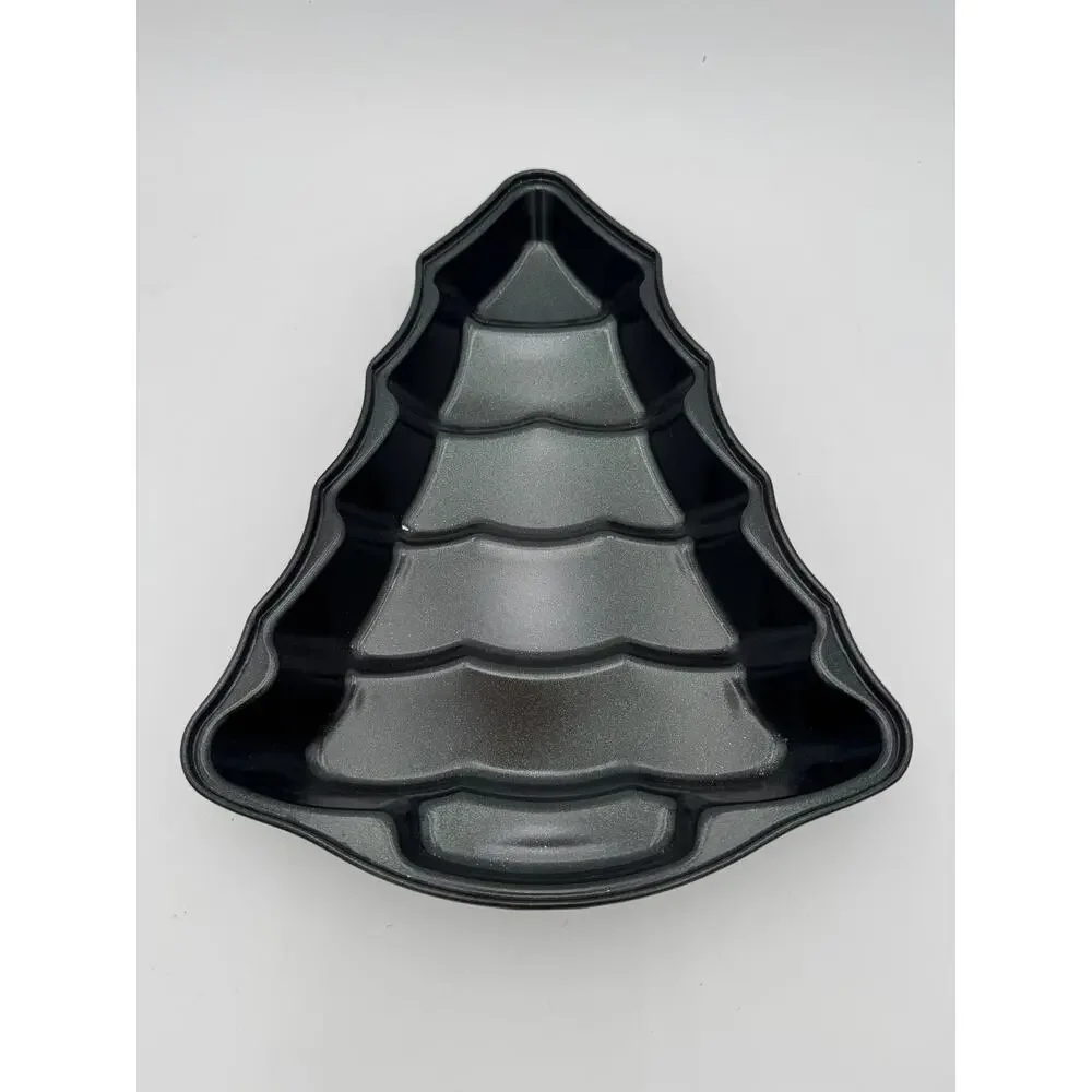 Christmas Tree Cake Pan Non-stick Heavy Gauge 15" - Picture 1 of 4